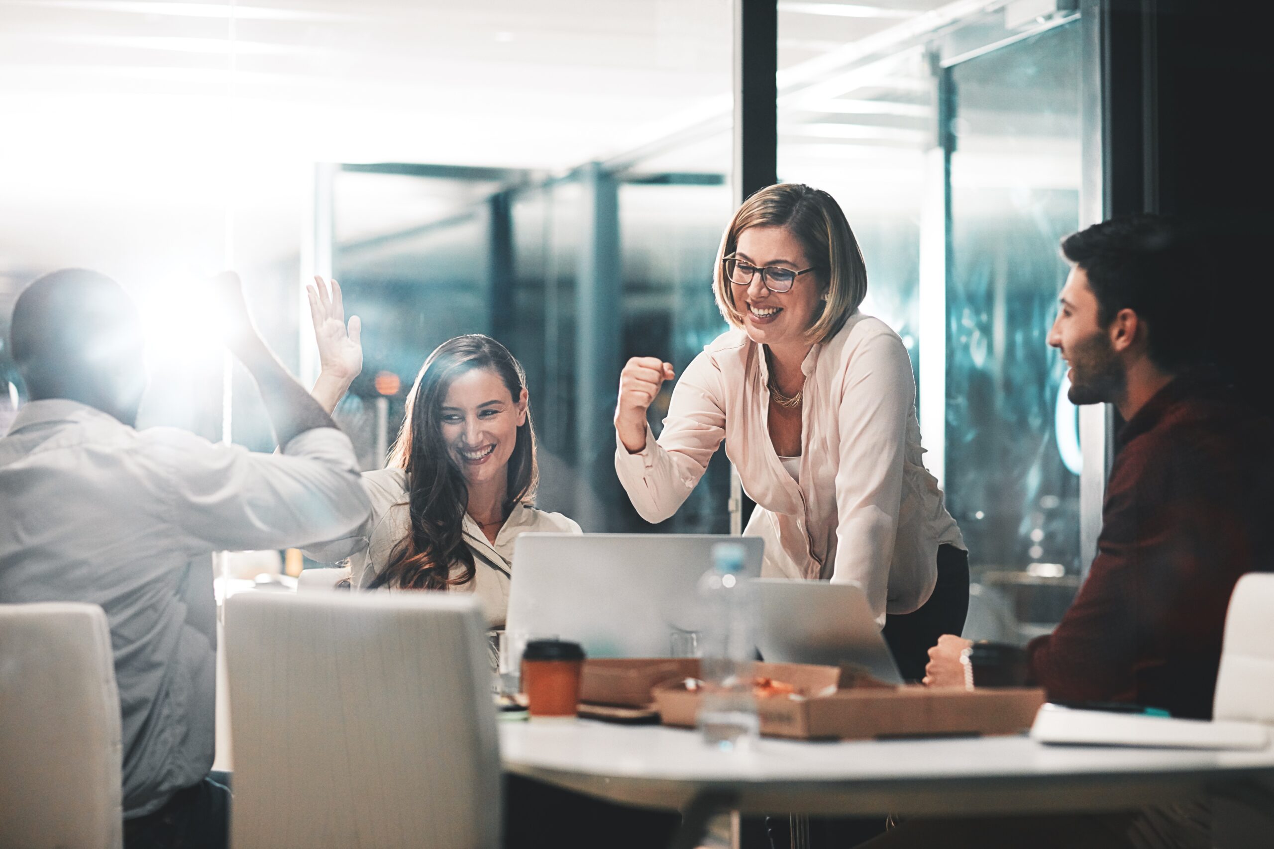 Why Small Businesses Choose Collaborative Spaces Over Traditional Offices